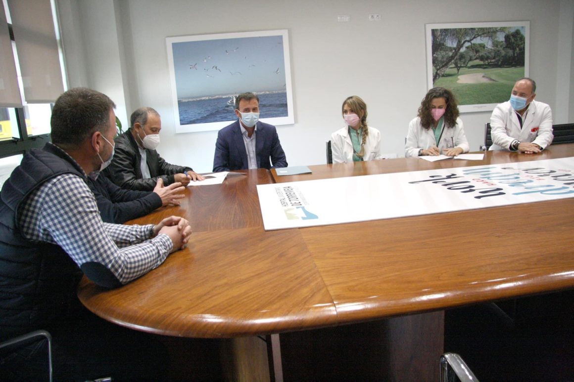 El hospital de Torrevieja comprometido con el tejido social y deportivo de la ciudad