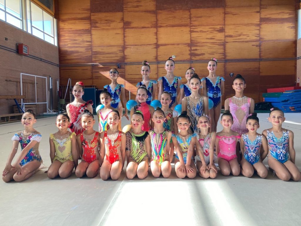 🗓️ El pasado domingo 16 de mayo tuvo lugar la I fase online 💻 de la Liga Interclubs organizada por el Club Gimnasia Rítmica Torrevieja.