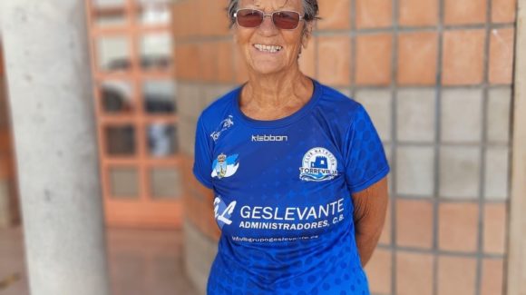 (Español) 🏊🏻♂️La nadadora máster BERYL ALTABAS consIgue un nuevo RECORD DE ESPAÑA! (Español) 🏊🏻♂️La nadadora máster BERYL ALTABAS consIgue un nuevo RECORD DE ESPAÑA!