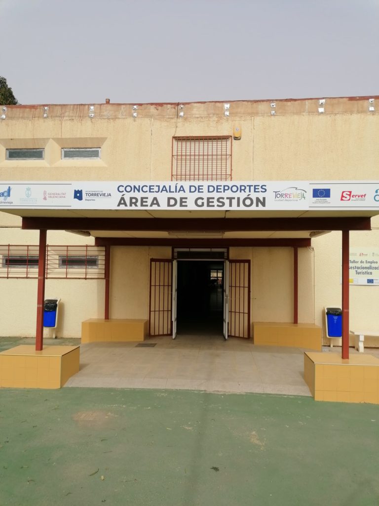 Nuevas dependecias por obras: 🔹Administración e Inscripciones: Pabellón Cecilio Gallego (Av. Monge y Bielsa sin número)   🔹 Área de Gestión: Junto a la Escuela Oficial de Idiomas