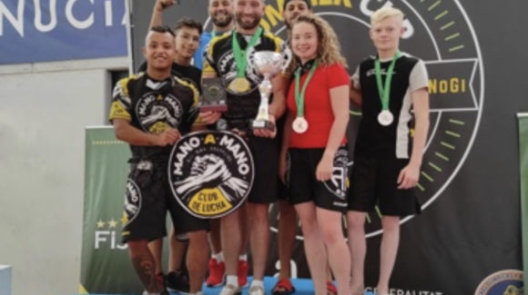 (Español) 🏆Estupendos resultados de club MANO A MANO en la competición Summer CUP en La Nucía. (Español) 🏆Estupendos resultados de club MANO A MANO en la competición Summer CUP en La Nucía.