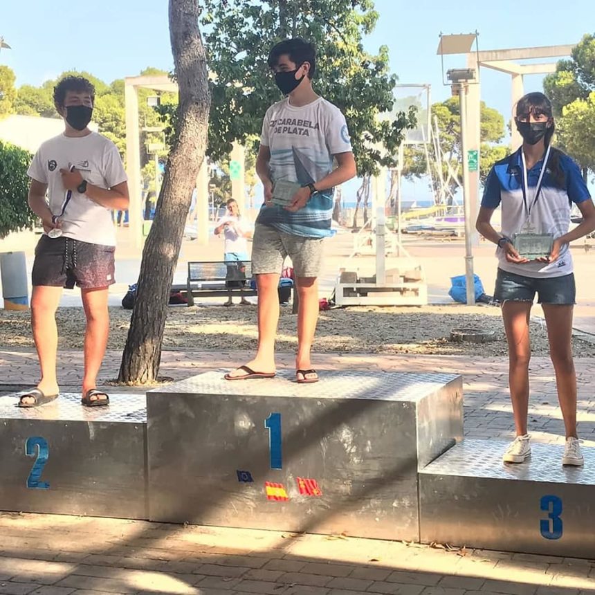 Regatistas del Real Club Náutico de Torrevieja triunfan en la I Regata Ingenio, en los Alcázares Regatistas del Real Club Náutico de Torrevieja triunfan en la I Regata Ingenio, en los Alcázares