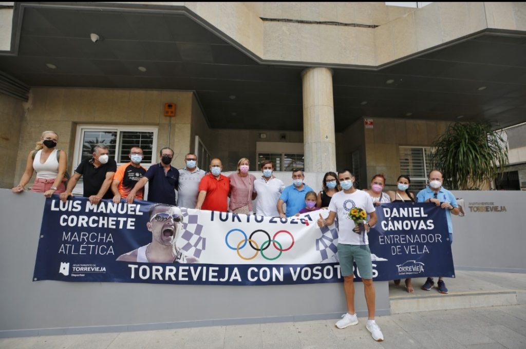 Torrevieja da la bienvenida a Luis Manuel Corchete