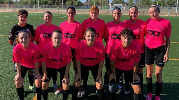 El equipo femenino del SC Torrevieja CF jugó un partido amistoso contra el CFF Los Alcázares El equipo femenino del SC Torrevieja CF jugó un partido amistoso contra el CFF Los Alcázares