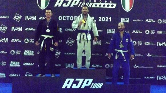 (Español) Yuri Rashchinskiy consigue dos medallas de plata en el AJP Europe Tour (Español) Yuri Rashchinskiy consigue dos medallas de plata en el AJP Europe Tour