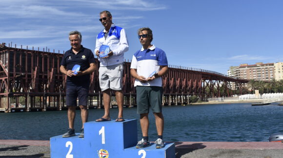 (Español) ⛵️GUILLERMO BELTRÍ CAMPEÓN DE ESPAÑA Y JUAN FCO. CHUMILLA BRONCE EN VELA RADIO CONTROL CLASE IOM EN ALMERÍA (Español) ⛵️GUILLERMO BELTRÍ CAMPEÓN DE ESPAÑA Y JUAN FCO. CHUMILLA BRONCE EN VELA RADIO CONTROL CLASE IOM EN ALMERÍA
