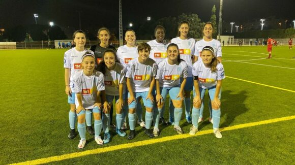 (Español) EL EQUIPO FEMENINO DEL SC TORREVIEJA CF GANA AL BONAVISTA CF B (Español) EL EQUIPO FEMENINO DEL SC TORREVIEJA CF GANA AL BONAVISTA CF B