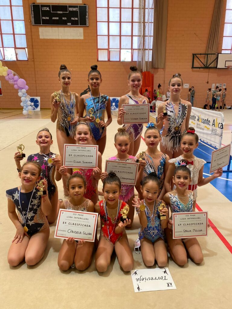 EXCELENTES RESULTADOS PARA LAS GIMNASTAS DEL CGR TORREVIEJA EN LA LIGA INTERCLUBS