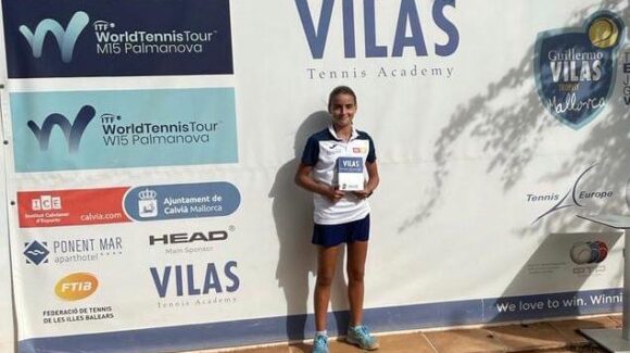 (Español) 👉🏼CHARO ESQUIVA, 🥈Subcampeona del torneo internacional tennis Europe sub-14