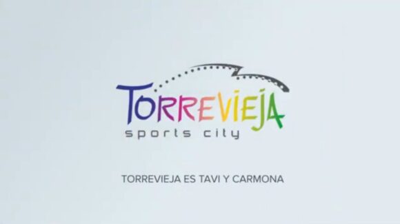 (Español) EL PALACIO DE LOS DEPORTES DE TORREVIEJA LLEVA LOS NOMBRES DE TAVI Y CARMONA (Español) EL PALACIO DE LOS DEPORTES DE TORREVIEJA LLEVA LOS NOMBRES DE TAVI Y CARMONA
