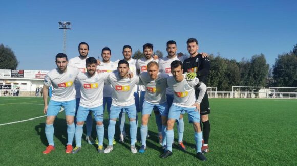 (Español) EL SC TORREVIEJA EMPATA CONTRA EL SPORTING DOLORES (Español) EL SC TORREVIEJA EMPATA CONTRA EL SPORTING DOLORES