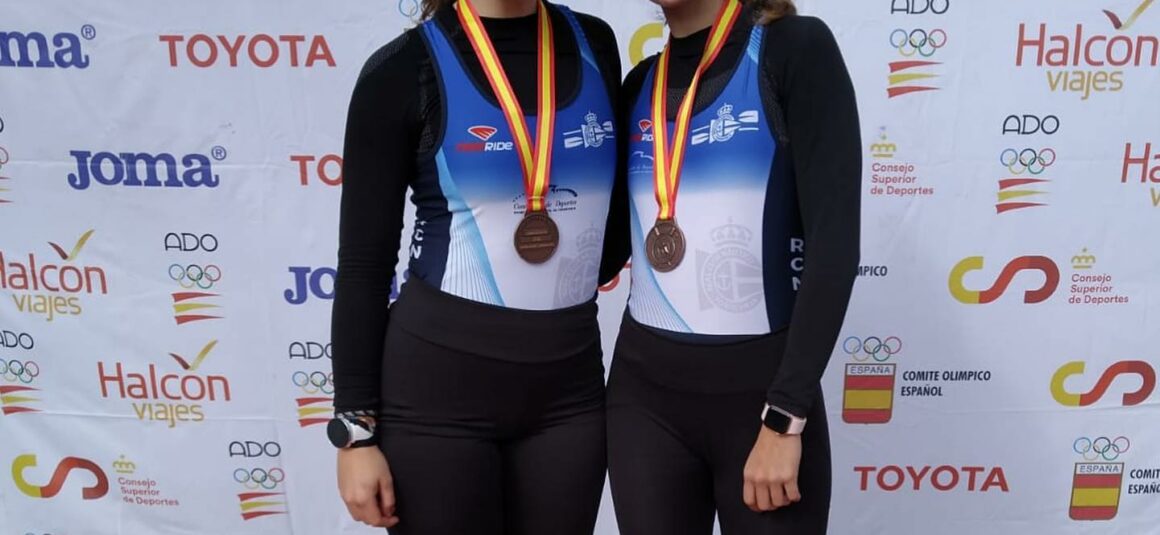 (Español) MIRANDA TORRES Y PAULA BLANCA ESPINOSA, BRONCE EN EL CAMPEONATO DE ESPAÑA DE LARGA DISTANCIA DE REMO.