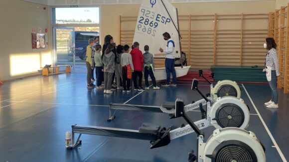 (Español) 🏆EN MARCHA EL PROYECTO “EL COLE EN EL MAR” PROPUESTA EDUCATIVA DE LA CONCEJALÍA DE EDUCACIÓN Y EL REAL CLUB NÁUTICO TORREVIEJA (Español) 🏆EN MARCHA EL PROYECTO “EL COLE EN EL MAR” PROPUESTA EDUCATIVA DE LA CONCEJALÍA DE EDUCACIÓN Y EL REAL CLUB NÁUTICO TORREVIEJA