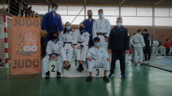 (Español) 🥇🥇🥈🥉🥉5 MEDALLAS PARA EL JUDO CLUB NOZOMI EN CASTELLÓN (Español) 🥇🥇🥈🥉🥉5 MEDALLAS PARA EL JUDO CLUB NOZOMI EN CASTELLÓN
