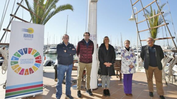 (Español) EL RCN TORREVIEJA Y AGAMED FIRMAN UN CONVENIO PARA APOYAR EL DEPORTE NÁUTICO ADAPTADO (Español) EL RCN TORREVIEJA Y AGAMED FIRMAN UN CONVENIO PARA APOYAR EL DEPORTE NÁUTICO ADAPTADO