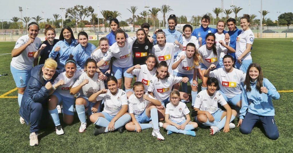 EL EQUIPO FEMENINO DEL SC TORREVIEJA CF GANA POR 5-2 EL BONAVISTA CF B. EL EQUIPO FEMENINO DEL SC TORREVIEJA CF GANA POR 5-2 EL BONAVISTA CF B.