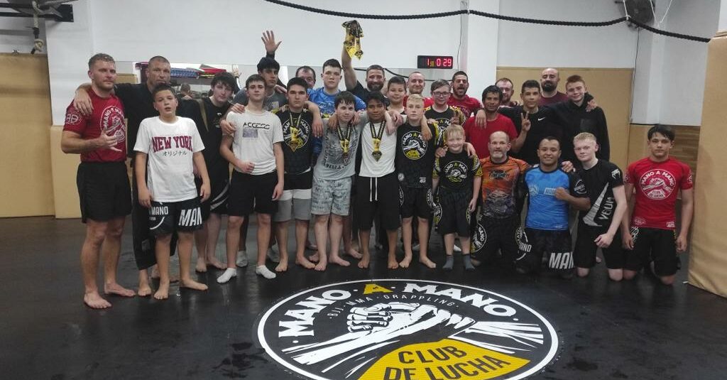 EXCELENTES RESULTADOS PARA EL CLUB MANO A MANO TORREVIEJA EXCELENTES RESULTADOS PARA EL CLUB MANO A MANO TORREVIEJA