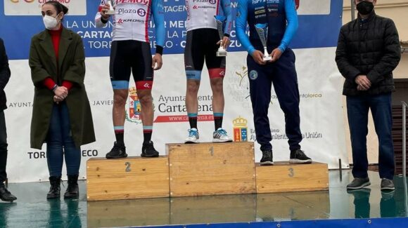 (Español) 🚴♂️Stijn Vanstraelen 🥉en la etapa de Roldán🚴 (Español) 🚴♂️Stijn Vanstraelen 🥉en la etapa de Roldán🚴