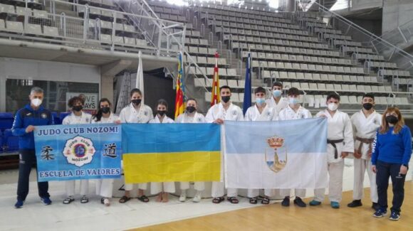 (Español) 8 MEDALLAS PARA EL JUDO CLUB NOZOMI EN ALICANTE (Español) 8 MEDALLAS PARA EL JUDO CLUB NOZOMI EN ALICANTE