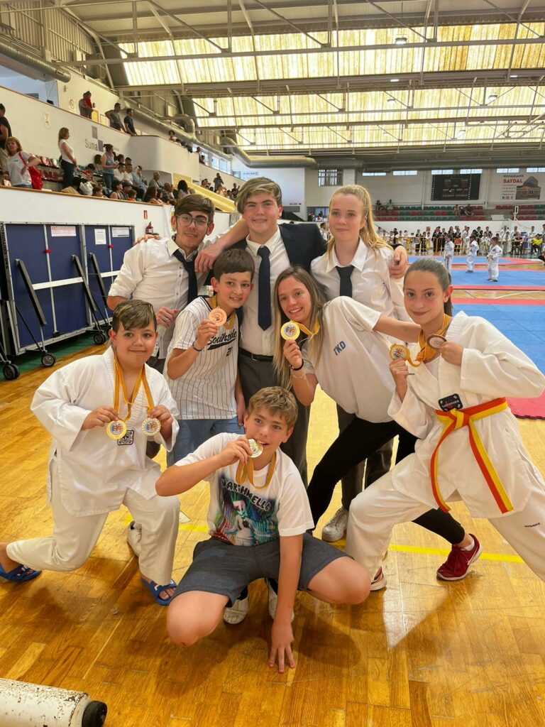 Fantásticos resultados de Club Tarkwondo en la final de la liga de la Comunidad Valenciana y la final de los Jocs Esportius de Taekwondo