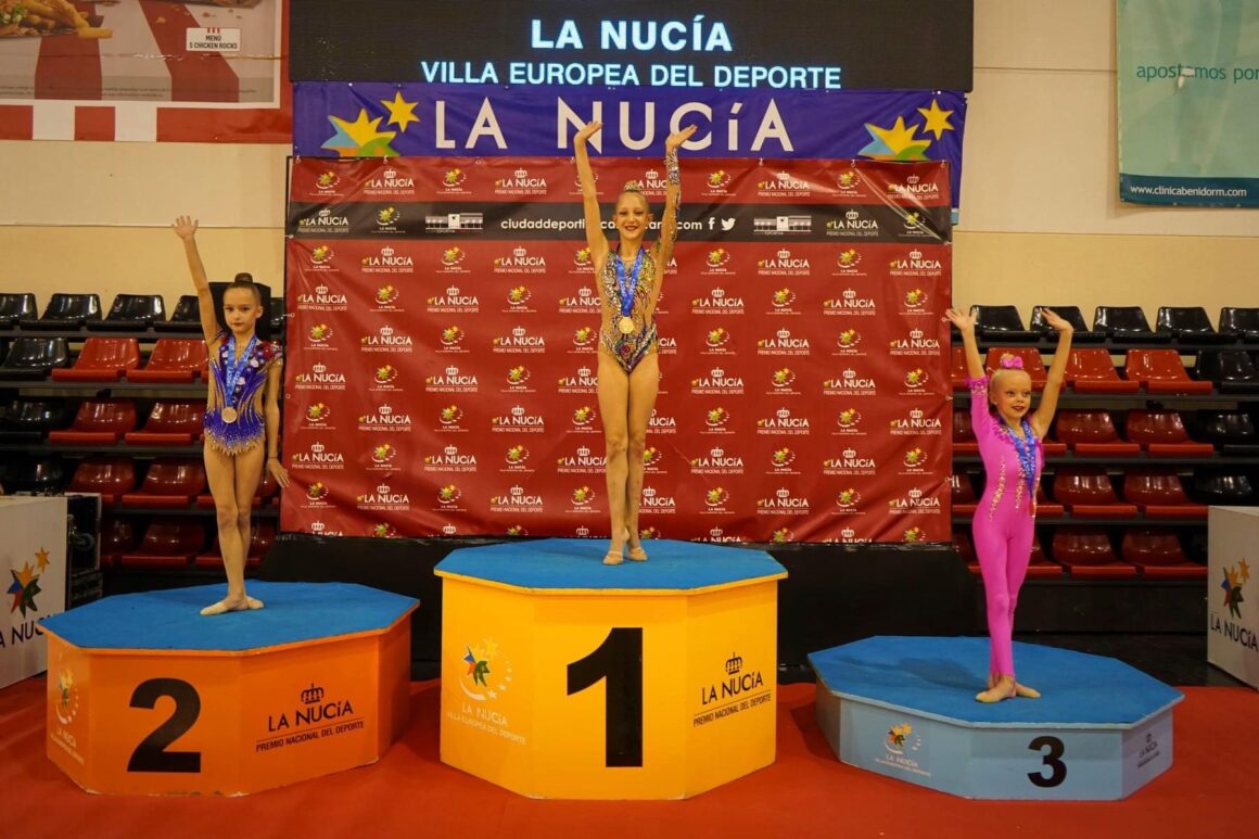 👉🏻Nuevos éxitos para el Club Gimnasia Rítmica Jennifer Colino Torrevieja en el Campeonato Provincial Absoluto Individual y Equipos