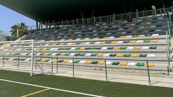 (Español) 🛠Sustitución completa de 1400 asientos de los 4 graderíos de los campos de fútbol de césped artificial (Español) 🛠Sustitución completa de 1400 asientos de los 4 graderíos de los campos de fútbol de césped artificial