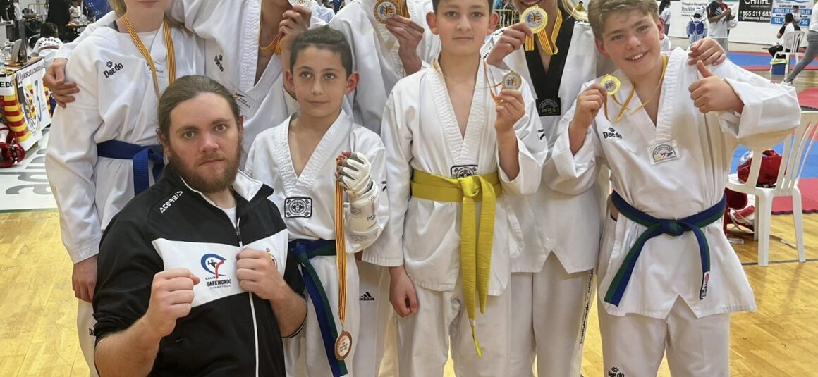 (Español) 🏆GRANDES REULTADOS DEL CLUB TAEKWONDO TORREVIEJA EN CALPE!👏🏻👏🏻👏🏻
