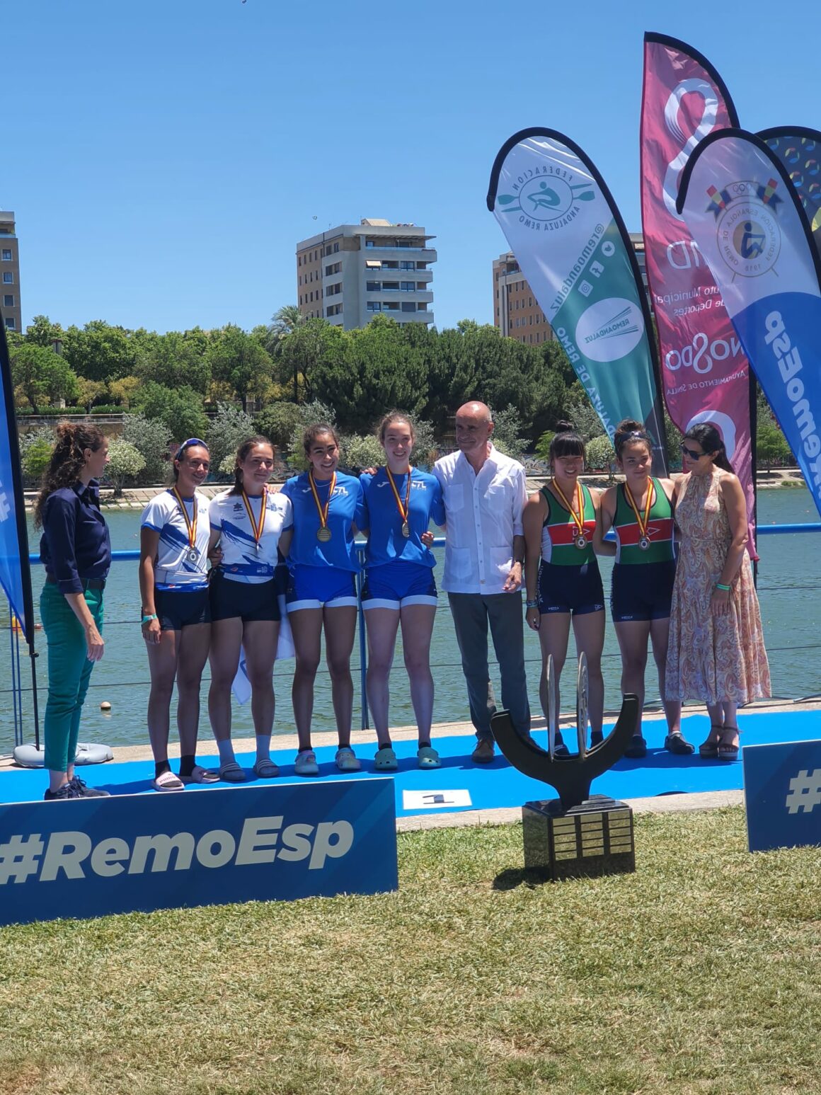 🥈MEDALLA DE PLATA EN EL CAMPEONATO DE ESPAÑA DE REMO OLÍMPICO PARA PAULA ESPINOSA Y MIRANDA TORRES