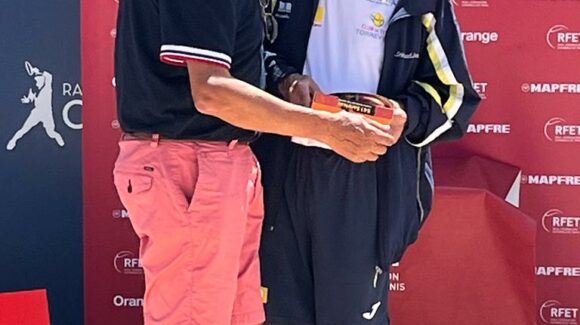 (Español) Manuel Villanueva Rodríguez del Club de tenis Torrevieja se proclamó ayer subcampeón de España de tenis!!🔝🎾 (Español) Manuel Villanueva Rodríguez del Club de tenis Torrevieja se proclamó ayer subcampeón de España de tenis!!🔝🎾