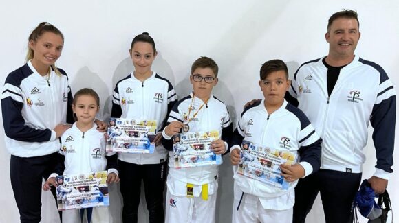 (Español) 👉🏻 El Club Taekowndo Torrevieja da por inaugurada la temporada 2022-2023 con muy buenos resultados!!👏🏻 (Español) 👉🏻 El Club Taekowndo Torrevieja da por inaugurada la temporada 2022-2023 con muy buenos resultados!!👏🏻