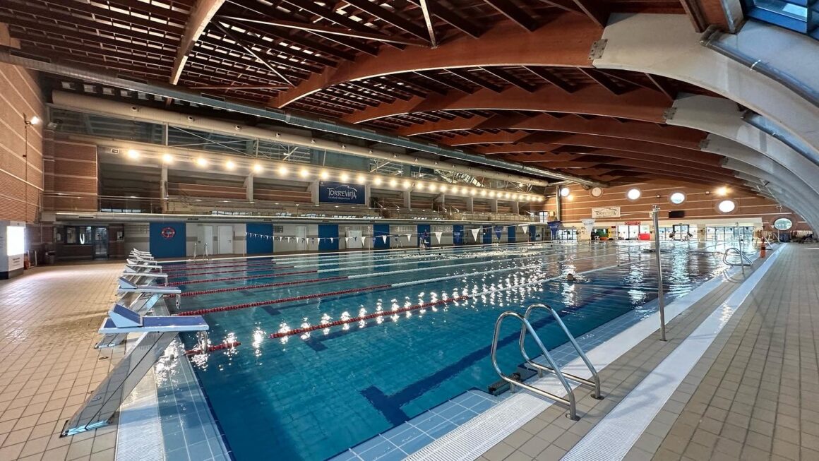 (Español) 🏆NUEVA ADQUISICIÓN DE MATERIAL DEPORTIVO PARA LAS INSTALACIONES DEPORTIVAS MUNICIPALES! 🏊‍♀️🤸‍♀️