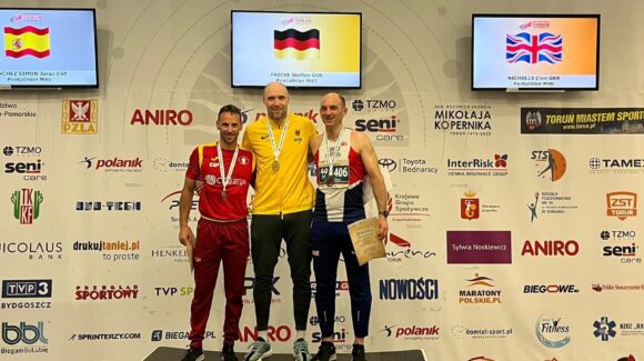 (Español) 🏴☠️ | JORGE SÁNCHEZ SIMÓN 🥈🌍 I SUBCAMPEÓN DEL MUNDO PISTA CUBIERTA (Español) 🏴☠️ | JORGE SÁNCHEZ SIMÓN 🥈🌍 I SUBCAMPEÓN DEL MUNDO PISTA CUBIERTA