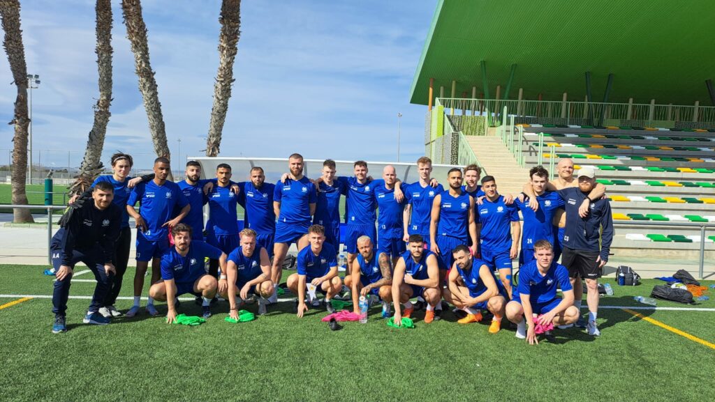 ⚽️El club de Fútbol Sueco AVESTA AIK disfruta de sus vacaciones deportivas en Torrevieja👌🏻