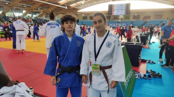 (Español) 🥇🥋CLAUDIA MORALES IMBERNÓN Y ALICIA HOSTALET CECILIA DEL JUDO CLUB NOZOMI DE TORREVIEJA, 🏆🇪🇸CAMPEONAS DE ESPAÑA CADETE