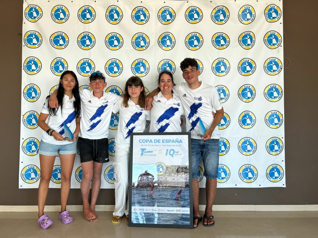 ⛵️MARTA FRUCTUOSO, 2ª SUB-19 FEMENINA Y LEANDRO BAEZA, 3º MASCULINO TECHNO PLUS, EN LA COPA DE ESPAÑA DE TECHNO E IQFOIL CELEBRADA EN SALOU