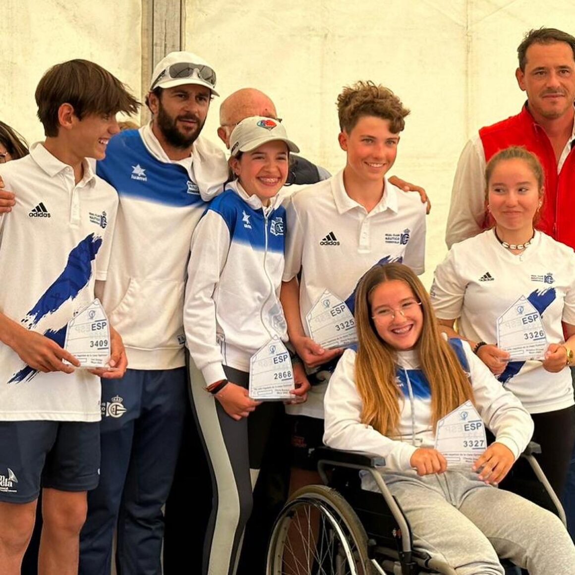 (Español) ⛵️LEO GRIÑAN 🥉3º ABSOLUTO, IZAN ROGEL 🥈SUBCAMPEÓN SUB13, IVÁN SAEZ 🥉3º SUB 13 Y VALENTINA BELSO 🥉3ª SUB 13 EN EL CAMPEONATO AUTONÓMICO DE LA CLASE OPTIMIST