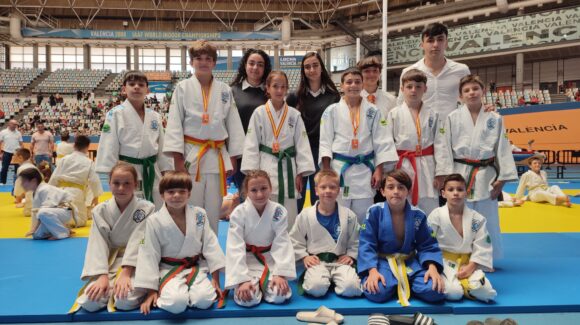 (Español) 🏆🥋FINAL DE LIGA AUTONÓMICA DE JUDO CON 11 NUEVAS MEDALLAS PARA EL NOZOMI (Español) 🏆🥋FINAL DE LIGA AUTONÓMICA DE JUDO CON 11 NUEVAS MEDALLAS PARA EL NOZOMI
