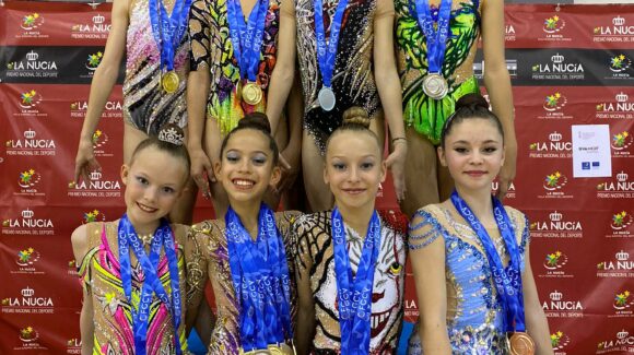 (Español) 🏆NUEVOS ÉXITOS DEL CLUB GIMNASIA RÍTMICA JENNIFER COLINO EN EL CAMPEONATO PROVINCIAL ABSOLUTO INDIVIDUAL Y EQUIPOS