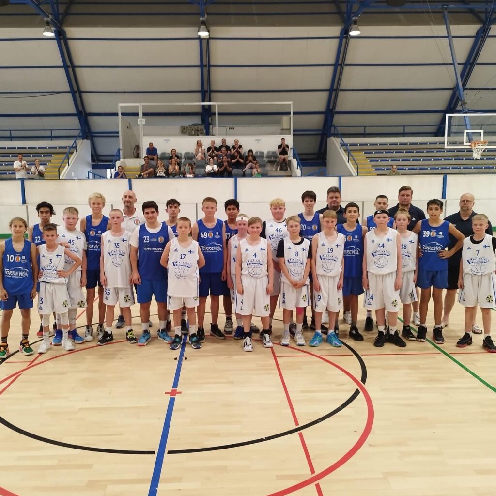 🏀 El Turismo Deportivo de Torrevieja ha vuelto a ser la sede de varios training camps de baloncesto finlandeses.