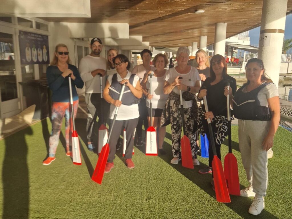 ‍♀️EL REAL CLUB NAUTICO Y ASIMEPP FIRMAN UN CONVENIO PARA ENTRENAR EN DRAGON BOAT COMO TERAPIA PARA COMBATIR LA FIBROMIALGIA