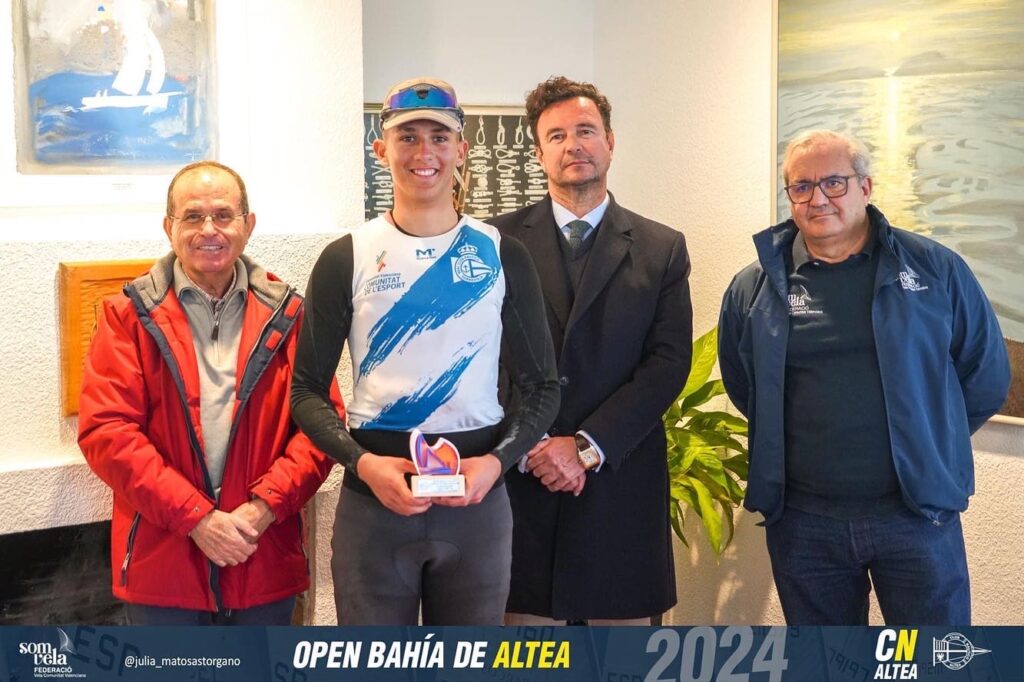 GINES ROMERO Y ÁLVARO MORENO ORO, Y FRANCISCO MARTINEZ Y JOSE RUIZ PLATA EN EL OPEN BAHÍA DE ALTEA AUTONÓMICO DE VELA LIGERA