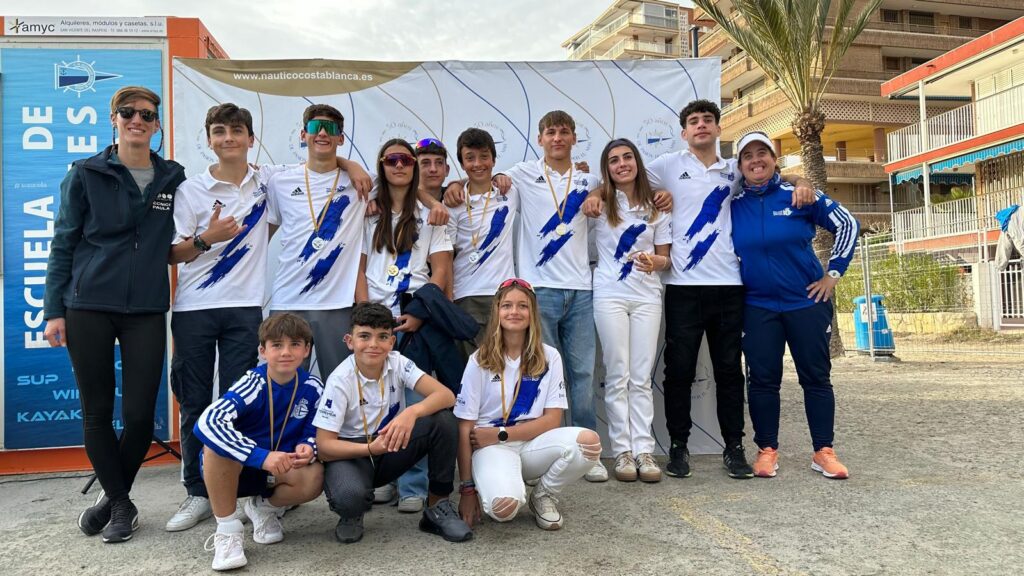 EL RCNT CONSIGUE CUATRO OROS, CUATRO BRONCES Y DOS PLATAS EN LA PRUEBA AUTONÓMICA DE TECHNO, RACEBOARD Y IQFOIL EN LA PRUEBA AUTONOMICA