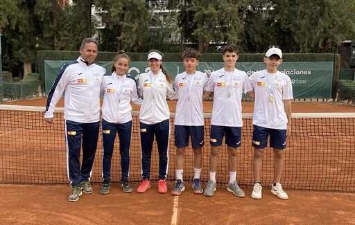 El equipo cadete de Club de tenis Torrevieja campeón de la Comunidad Valenciana