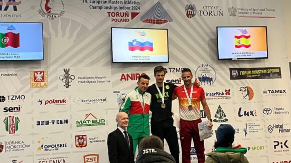 ‍☠️ JORGE SÁNCHEZ SIMÓN del Club Puerto de Torrevieja, TERCERO DE EUROPA SHORT TRACK en TORUN [POLONIA].