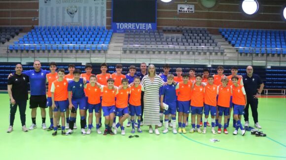 ⚽️La Selección Valenciana masculina de fútbol sala sub12 y sub14 entrena en las instalaciones deportivas Municipales. ⚽️La Selección Valenciana masculina de fútbol sala sub12 y sub14 entrena en las instalaciones deportivas Municipales.