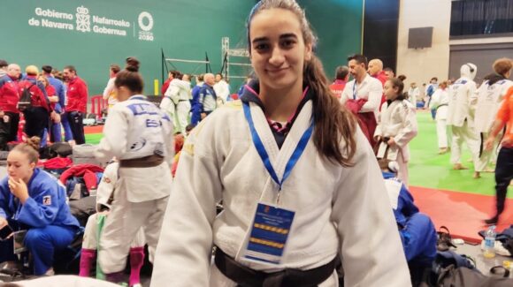 CLAUDIA MORALES IMBERNÓN SUBCAMPEONA DE ESPAÑA POR SELECCIONES AUTONÓMICA CLAUDIA MORALES IMBERNÓN SUBCAMPEONA DE ESPAÑA POR SELECCIONES AUTONÓMICA