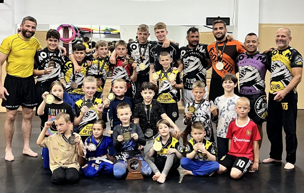 46 Medallas de Brazilian JIU-JITSU para el Mano a Mano Torrevieja.