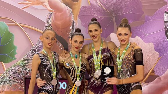 EL CLUB GR TORREVIEJA SUBCAMPEÓN DE LA SEGUNDA FASE DE LA LIGA IBERDROLA EL CLUB GR TORREVIEJA SUBCAMPEÓN DE LA SEGUNDA FASE DE LA LIGA IBERDROLA