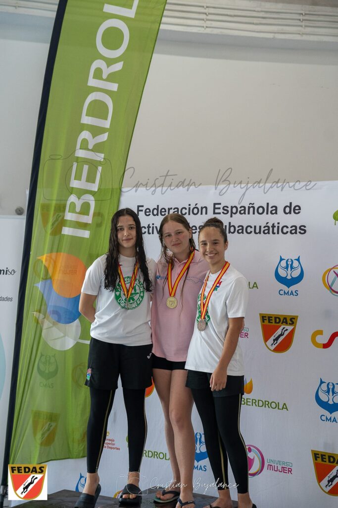 Grandes resultados del CLub Natación con Aletas Imas Torrevieja en el CAMPEONATO DE ESPAÑA NATACION CON ALETAS de Córdoba!