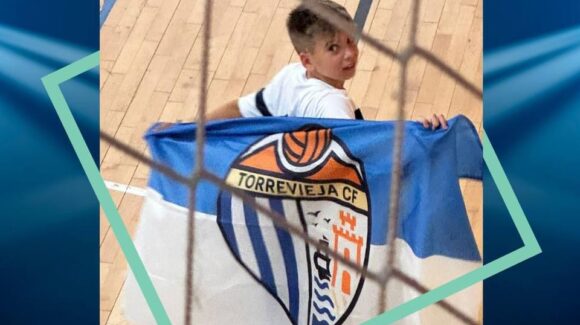 Santi, de la escuela Municipal de Fútbol #CampeóndeEuropa en el torneo europeo de fútbol sala sub-12 celebrado en Coslada Santi, de la escuela Municipal de Fútbol #CampeóndeEuropa en el torneo europeo de fútbol sala sub-12 celebrado en Coslada